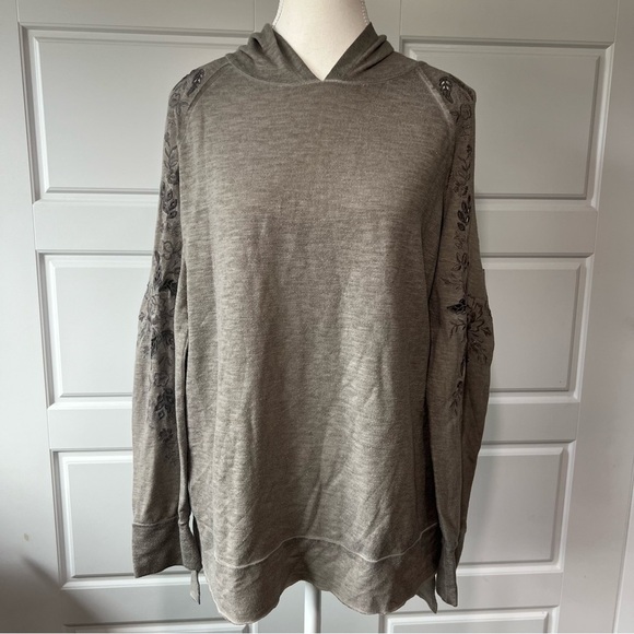 Knox Rose LG Taupe Cold Shoulder Hooded Sweatshirt with Floral Sleeves‎ - Picture 1 of 7